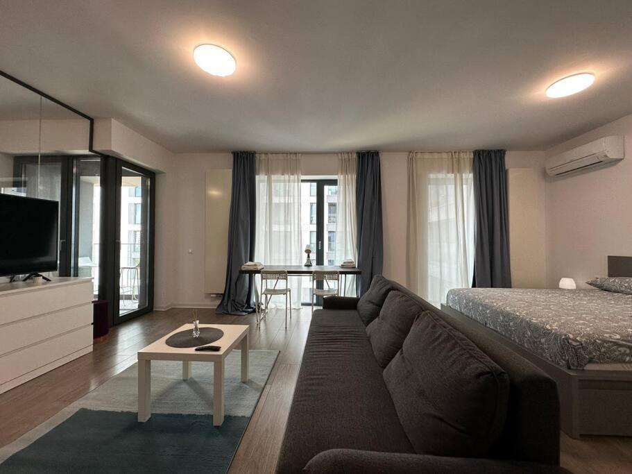 Apartment Boutique Cloud9 Pipera Nearby Drpciv Bukarest