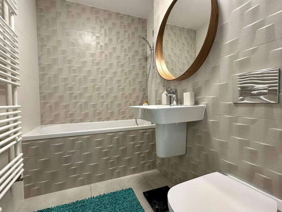 Boutique Cloud9 Pipera Nearby Drpciv Apartment *