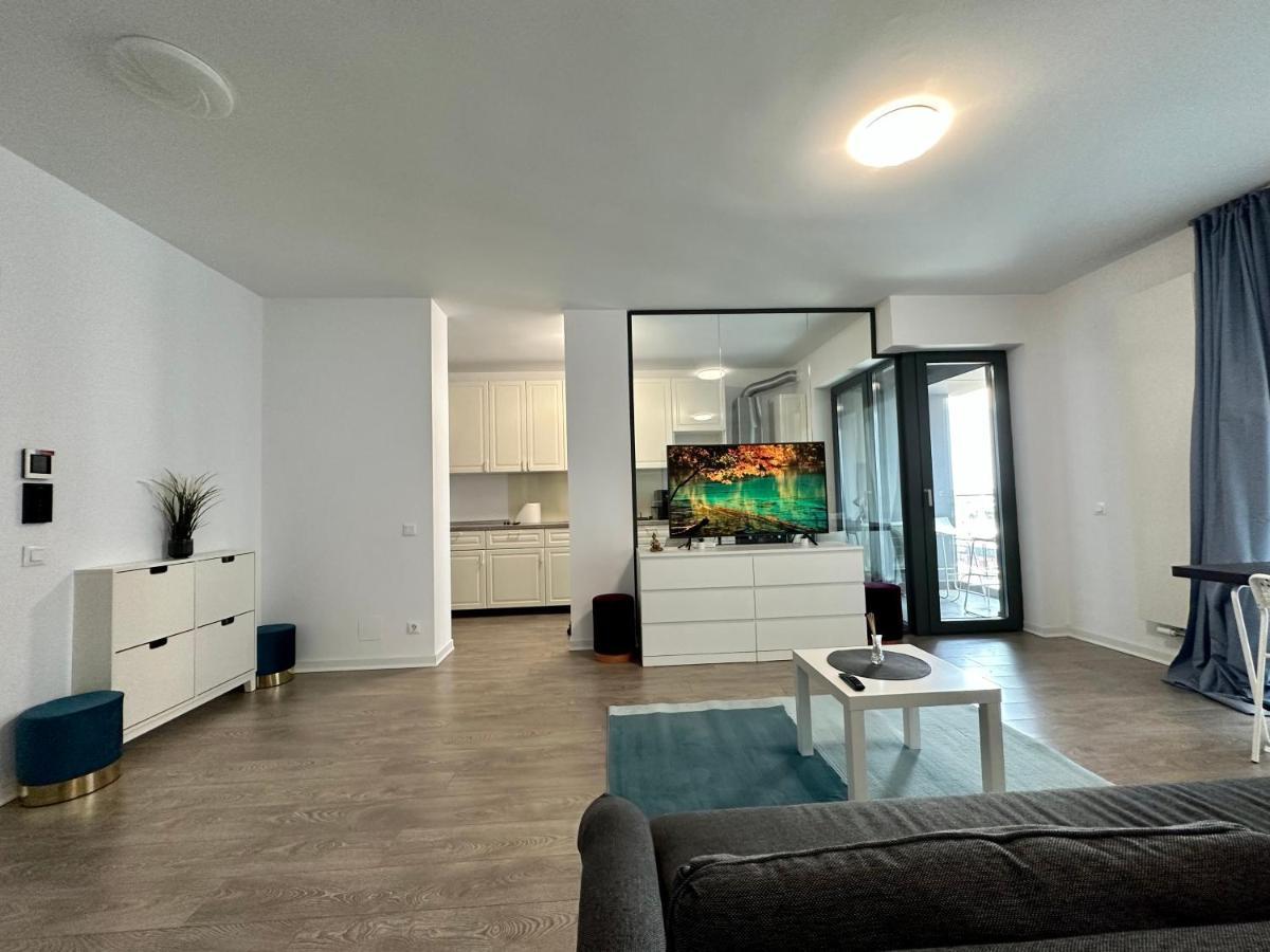 Boutique Cloud9 Pipera Nearby Drpciv Apartment Bukarest